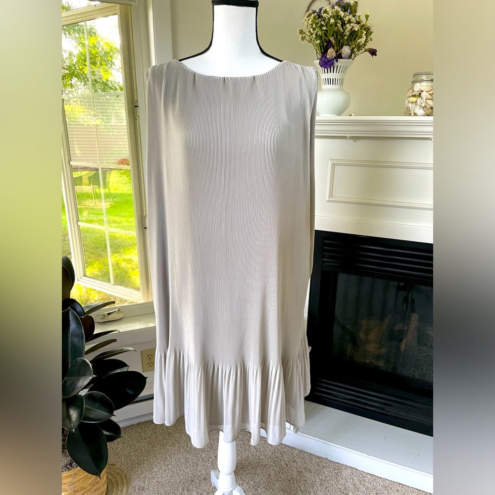 H&M Pleated Dress